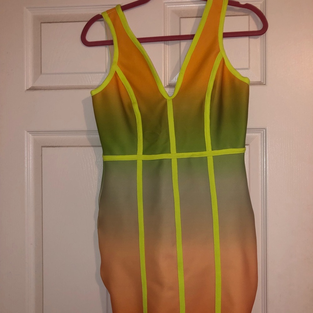 Tricolor stretch dress thick material